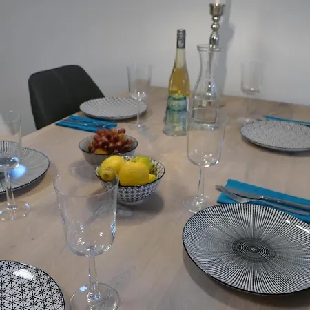 Neue Liebe 1 Apartment