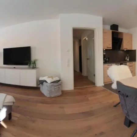 Neue Liebe 1 Haffkrug